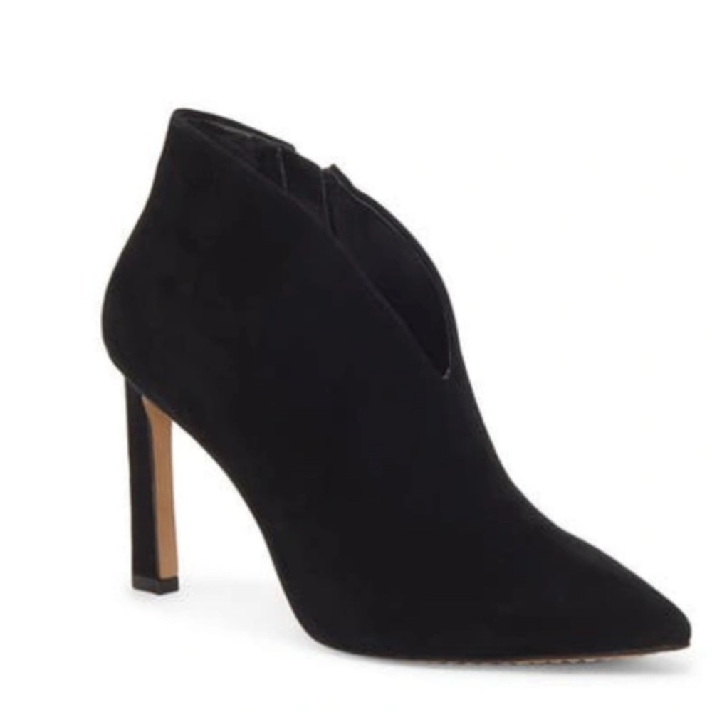 Vince Camuto Sestrind Bootie, Size 10 in Black Suede